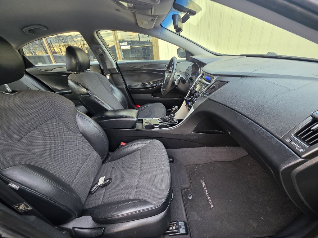 2013 Hyundai Sonata Image 7