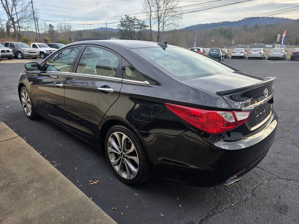 2013 Hyundai Sonata Image 14