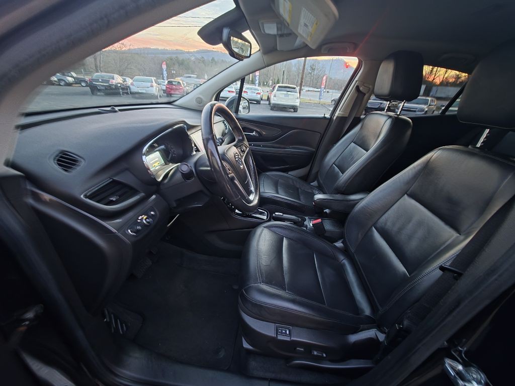 2017 Buick Enclave Image 3