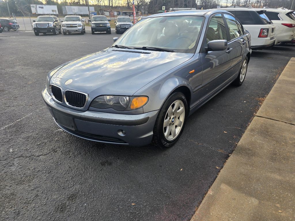 2003 BMW 3 Series Image 8