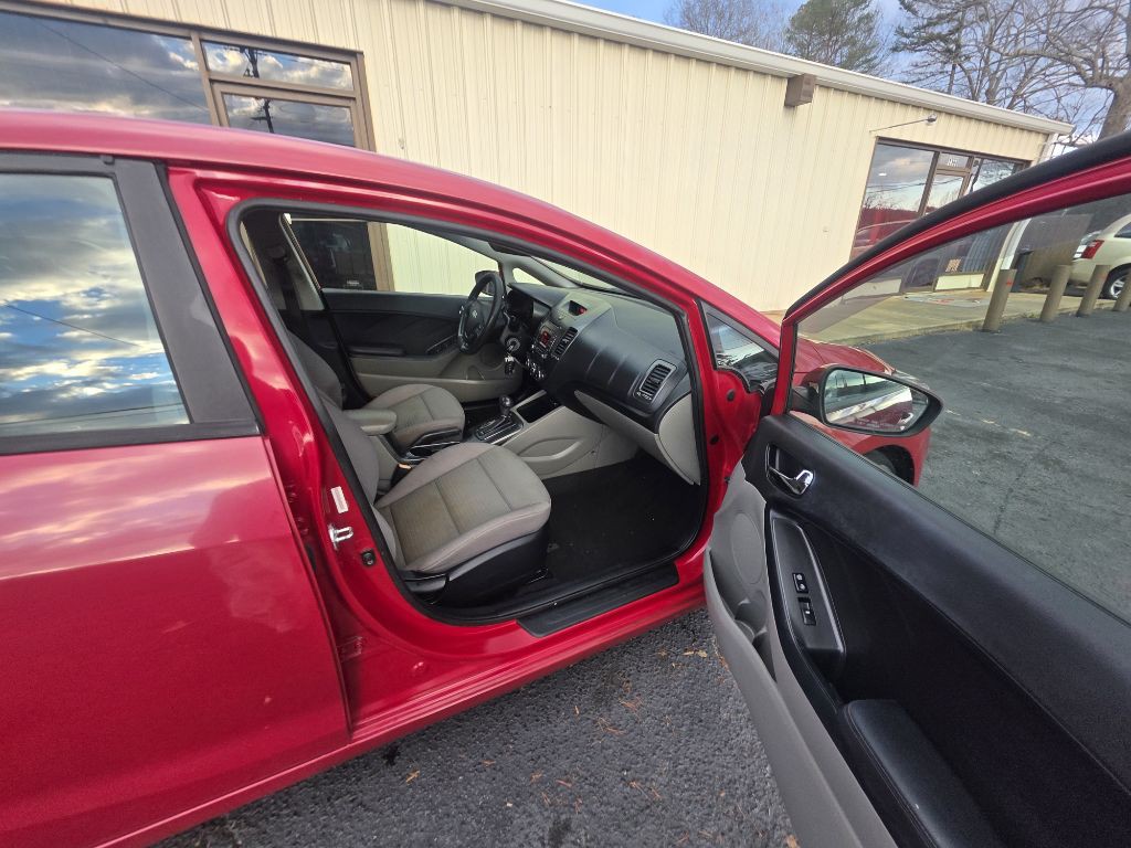 2015 Kia Forte Image 7