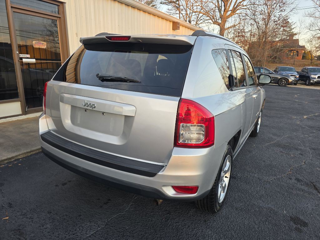 2013 Jeep Compass Image 26