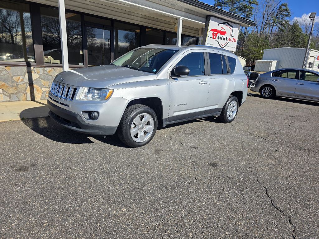 2013 Jeep Compass Image 29