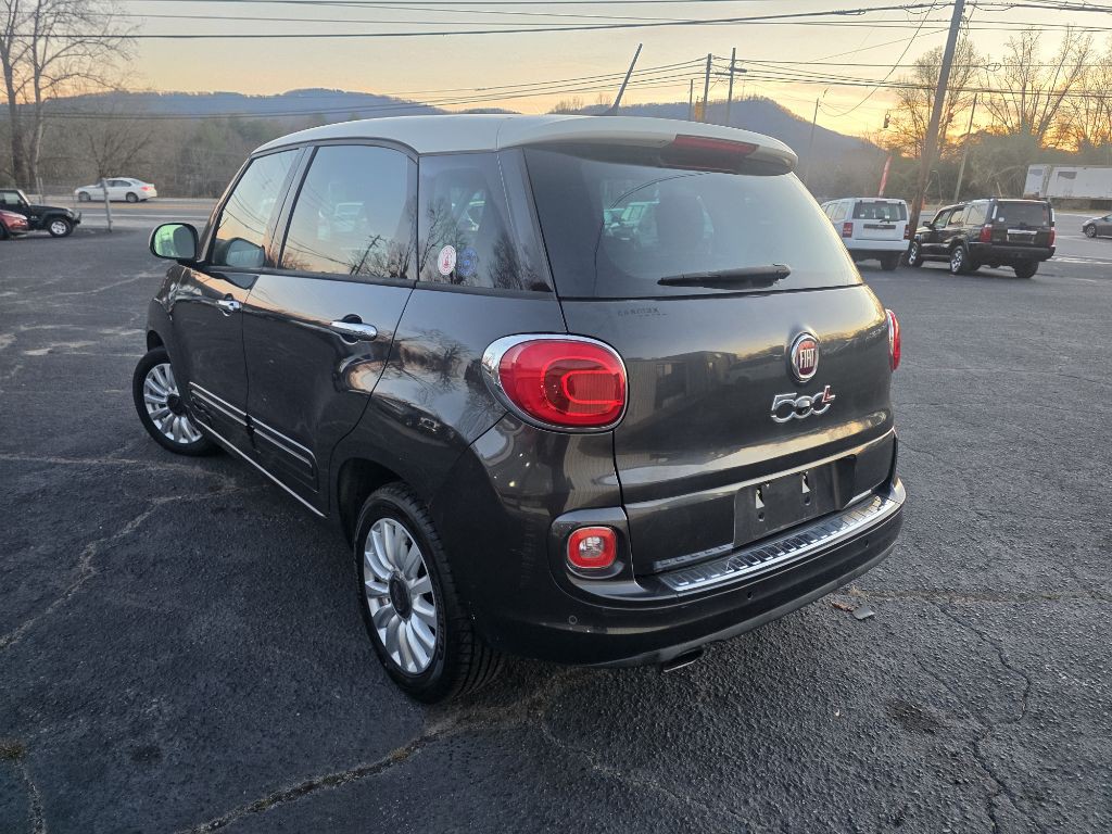 2014 FIAT 500L Image 6