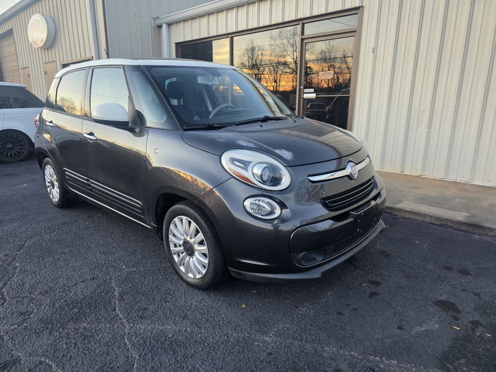 2014 FIAT 500L Image 16