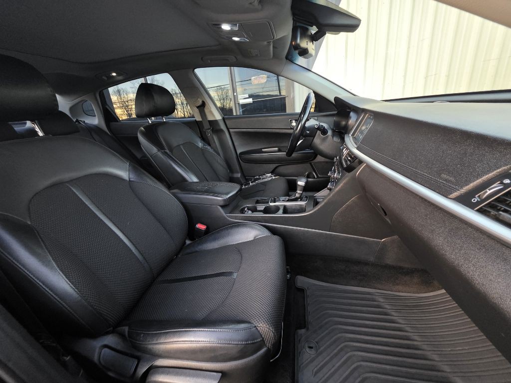 2019 Kia Optima Image 10