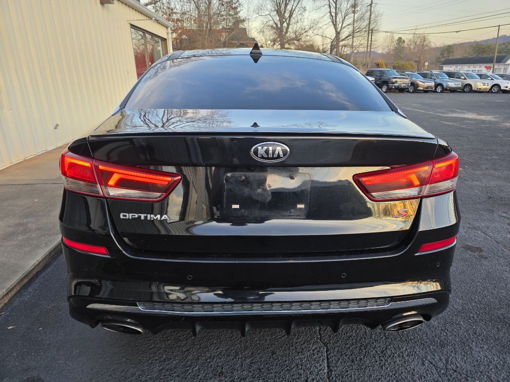 2019 Kia Optima Image 12
