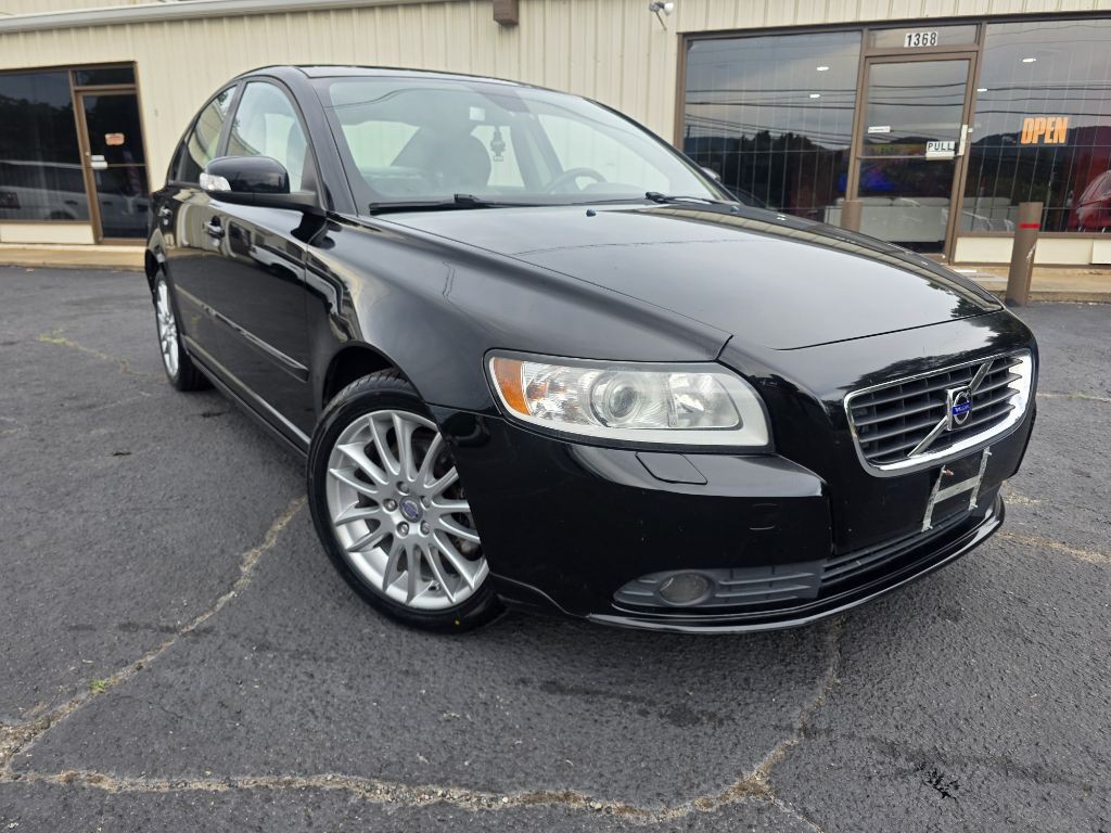 2009 Volvo S40 Image 1