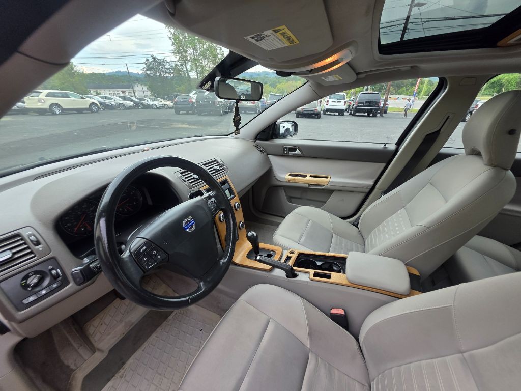 2009 Volvo S40 Image 10