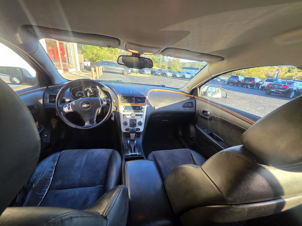 2012 Chevrolet Malibu Image 4