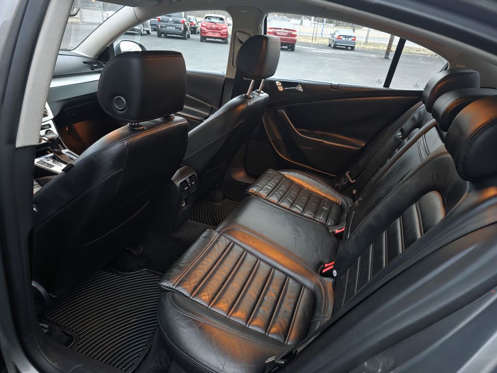 2006 Volkswagen Passat Image 5