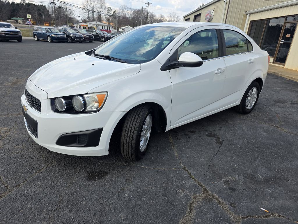 2016 Chevrolet Sonic Image 7