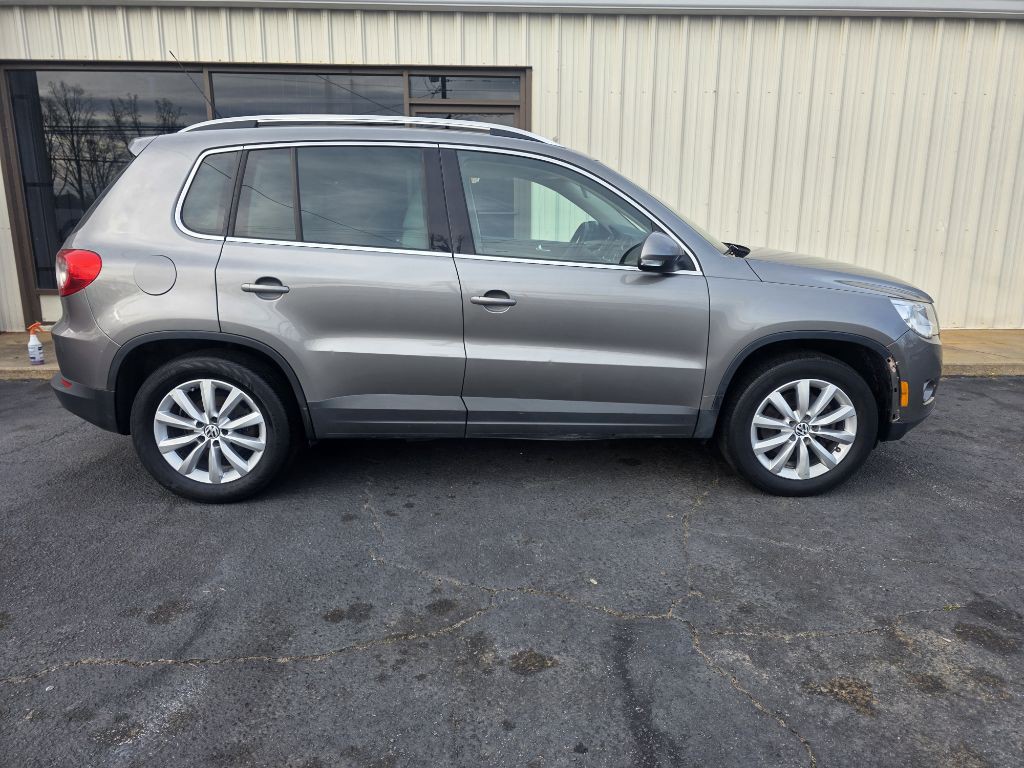 2011 Volkswagen Tiguan Image 13