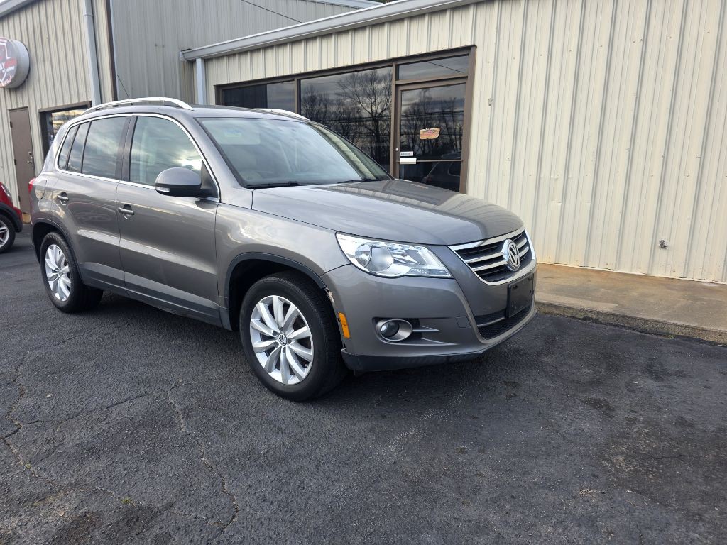 2011 Volkswagen Tiguan Image 16