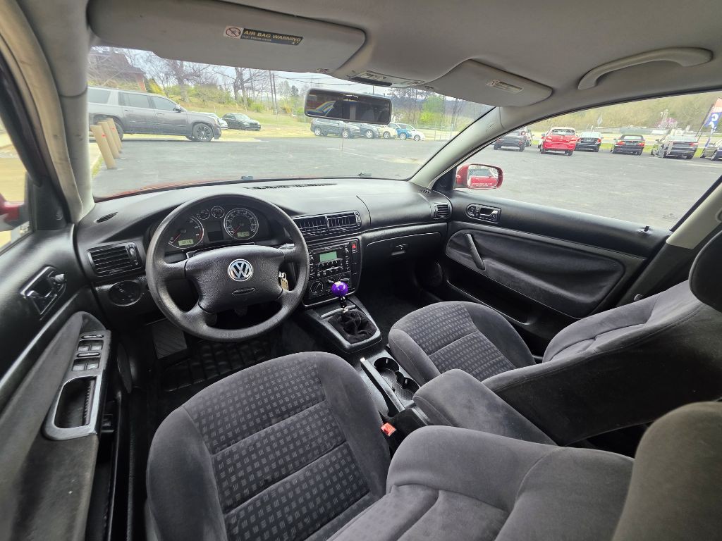 2003 Volkswagen Passat Image 4