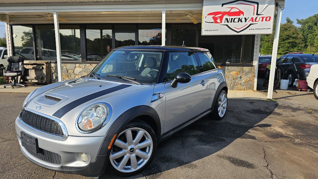 2007 MINI Cooper Image 11