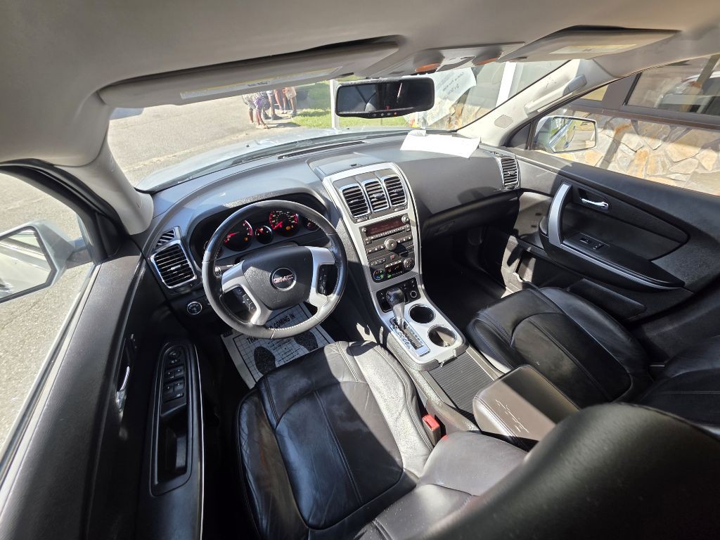 2012 GMC Acadia Image 9