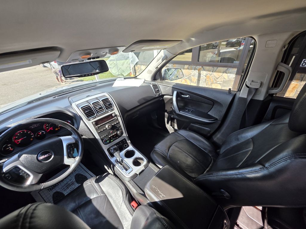 2012 GMC Acadia Image 11