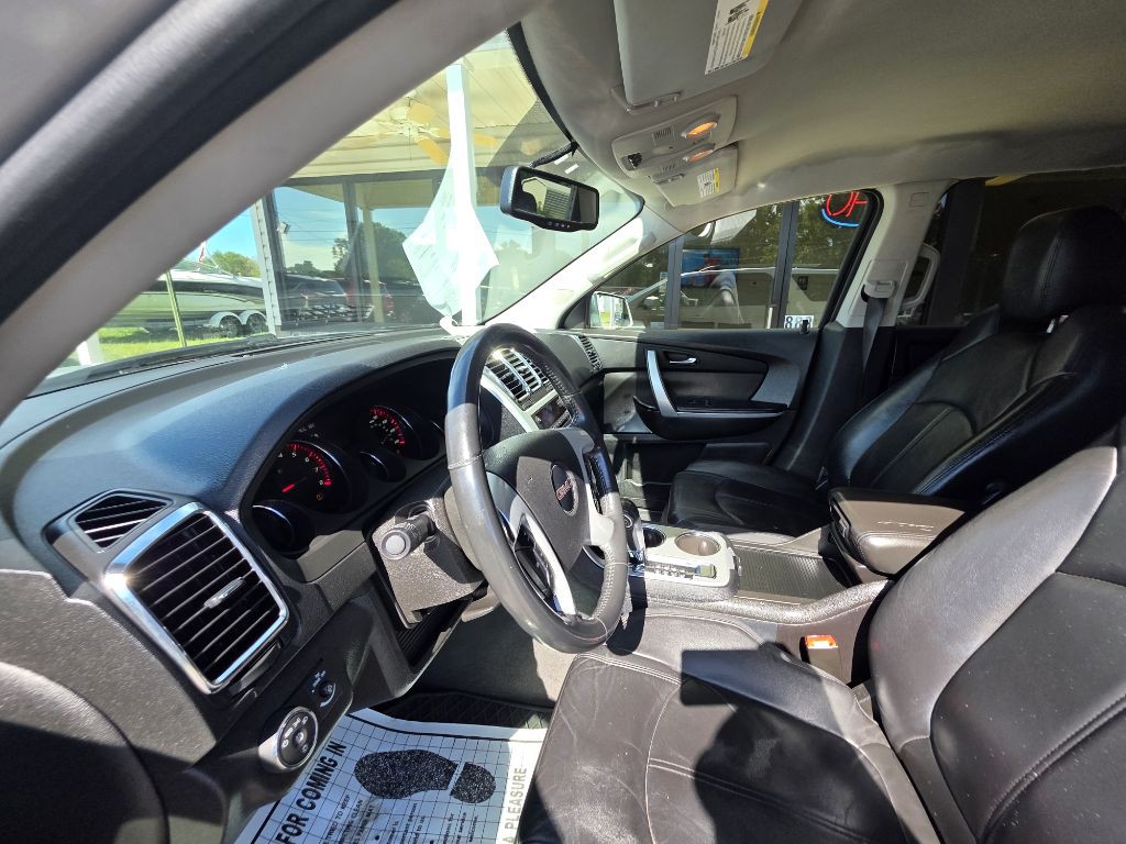 2012 GMC Acadia Image 12