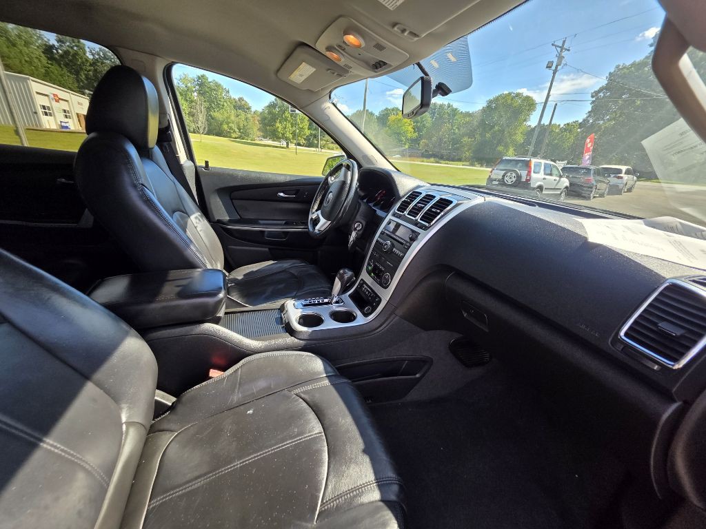 2012 GMC Acadia Image 17