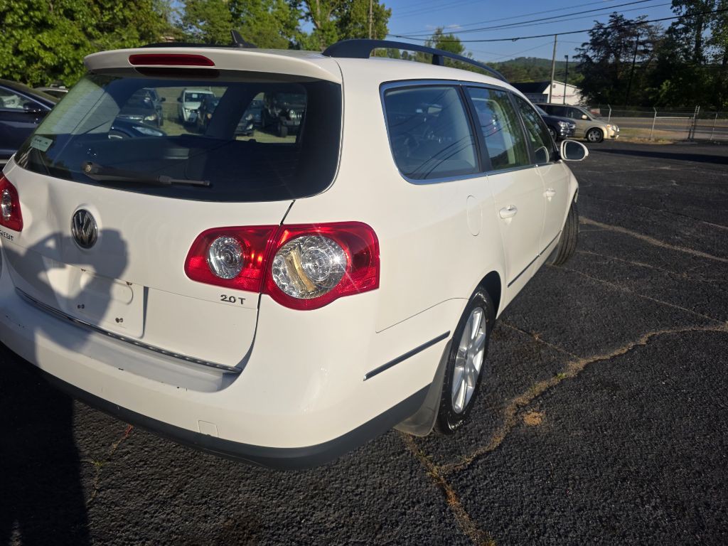 2007 Volkswagen Passat Image 2