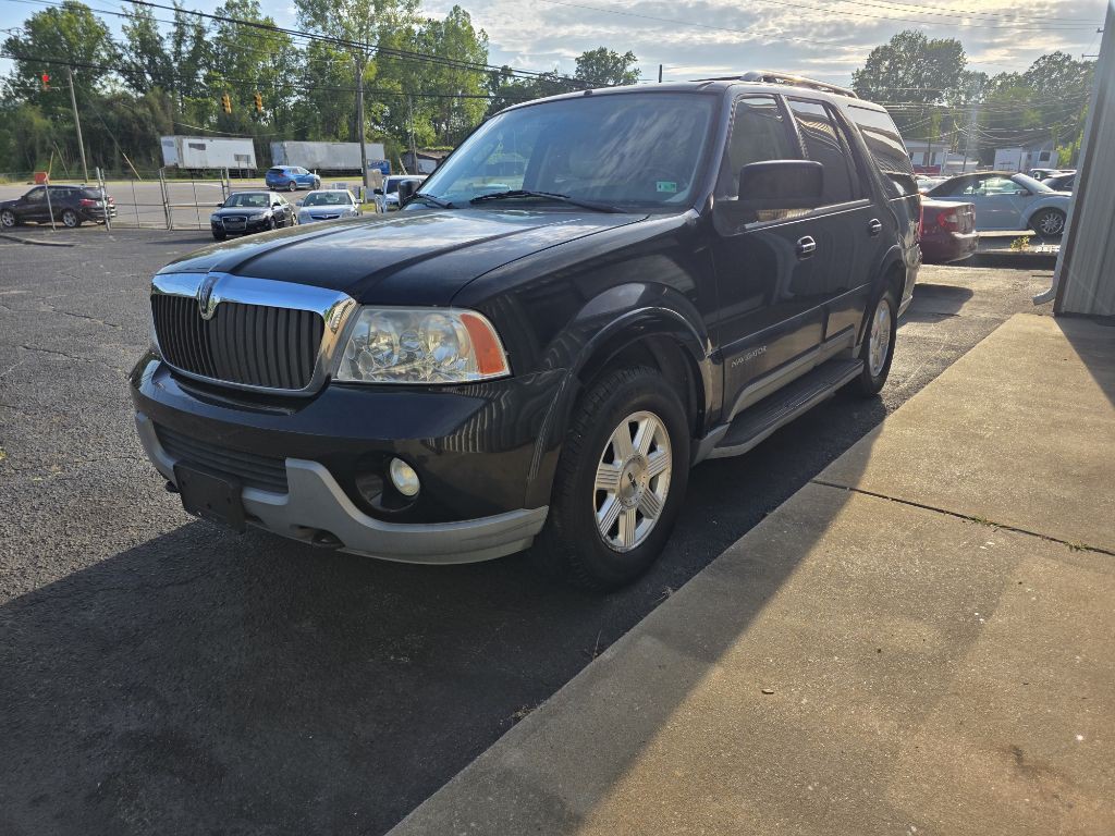 2003 Lincoln Navigator Image 11