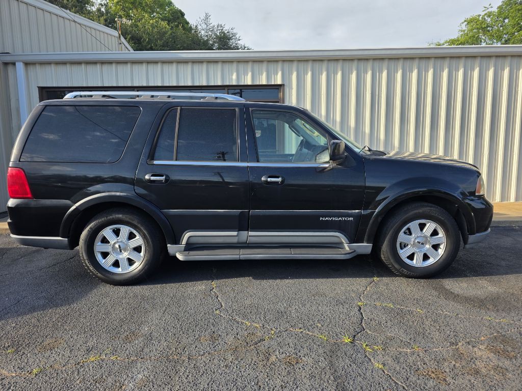 2003 Lincoln Navigator Image 15