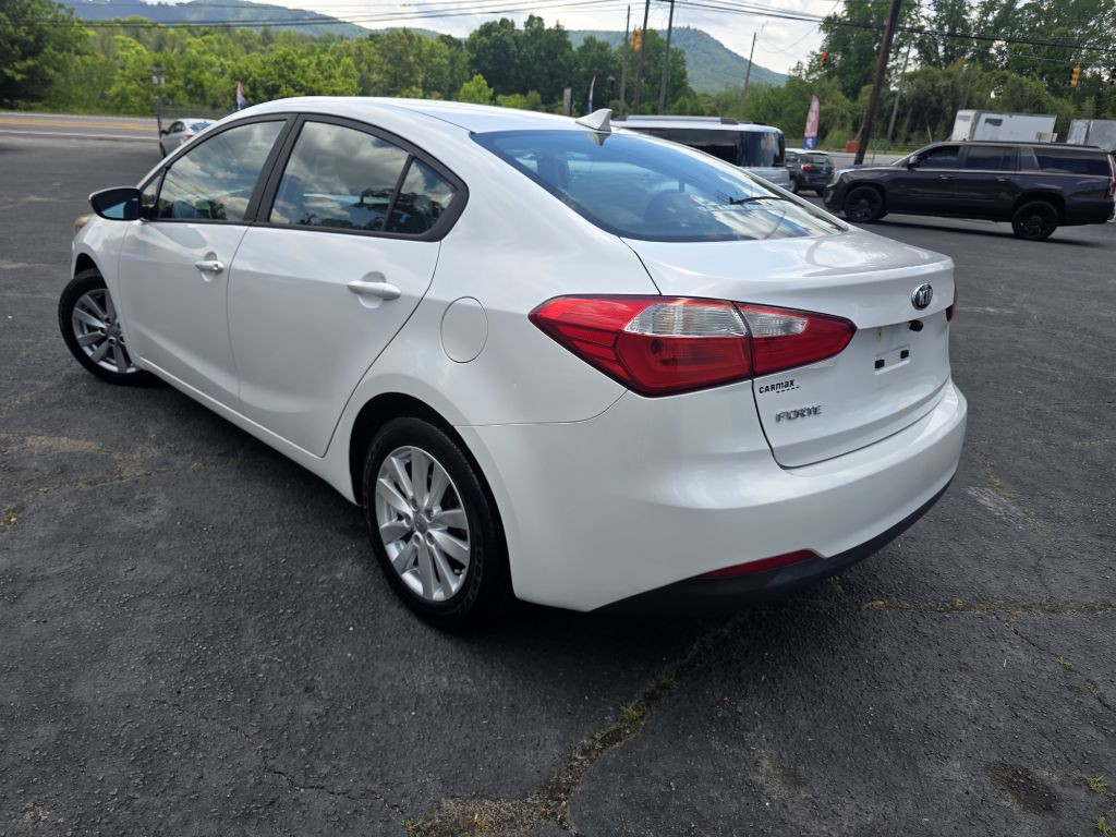 2015 Kia Forte Image 3