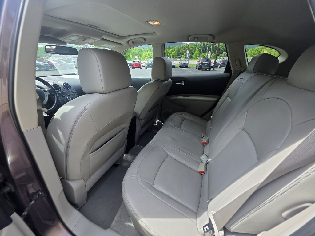 2010 Nissan Rogue Image 6