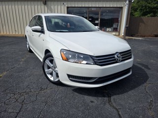 Image for 2014 Volkswagen Passat S ID: 7437236