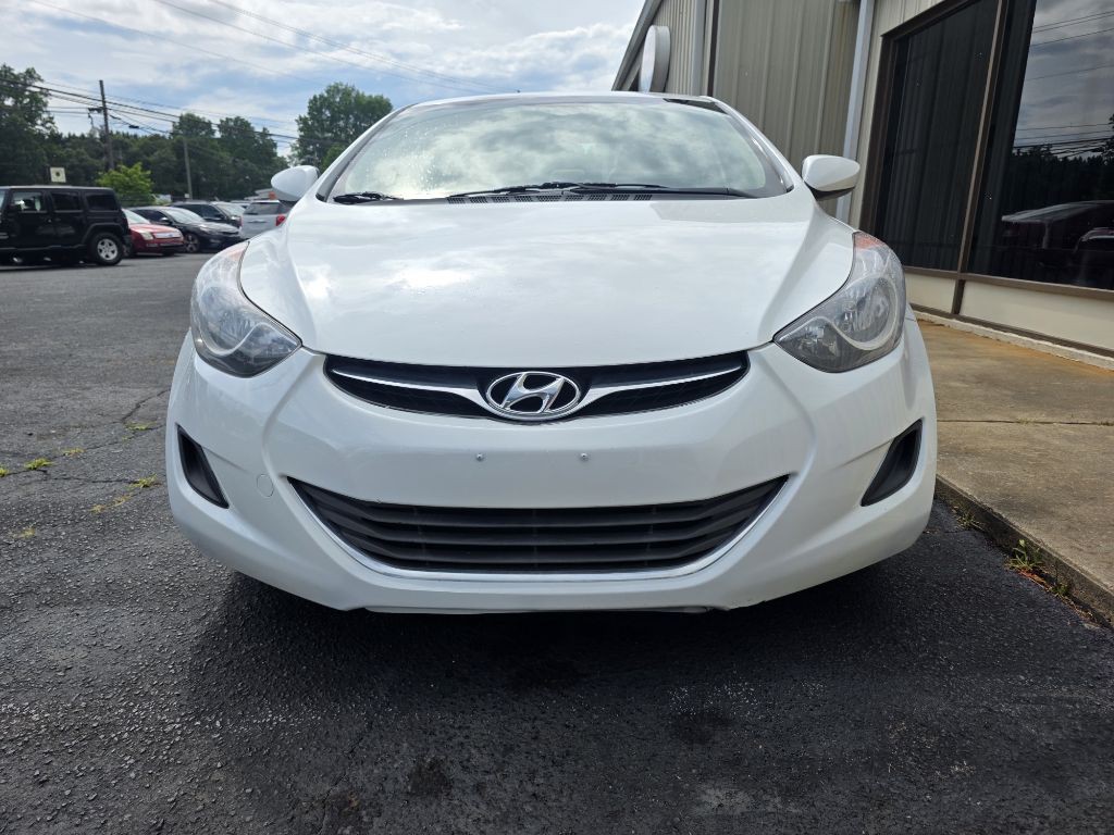 2013 Hyundai Elantra Image 14