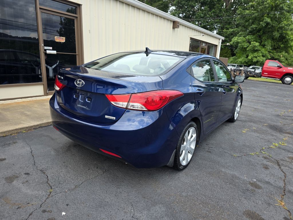 2013 Hyundai Elantra Image 12