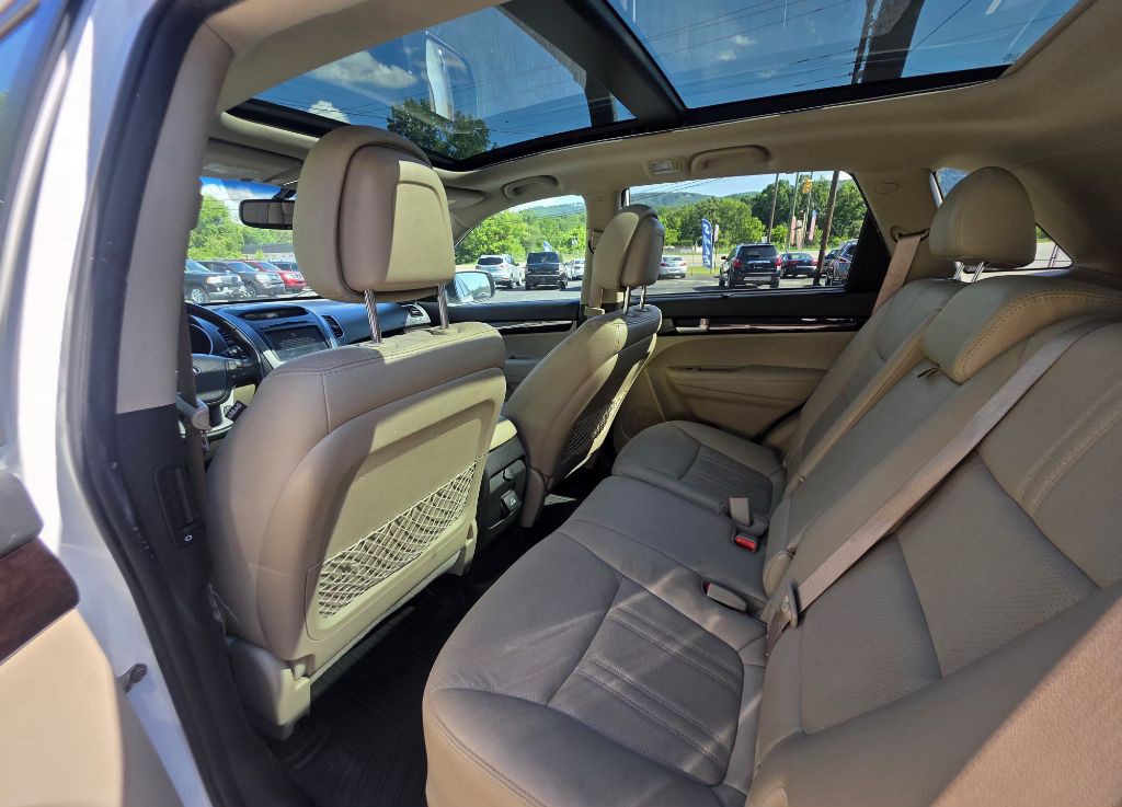 2015 Kia Sorento Image 4