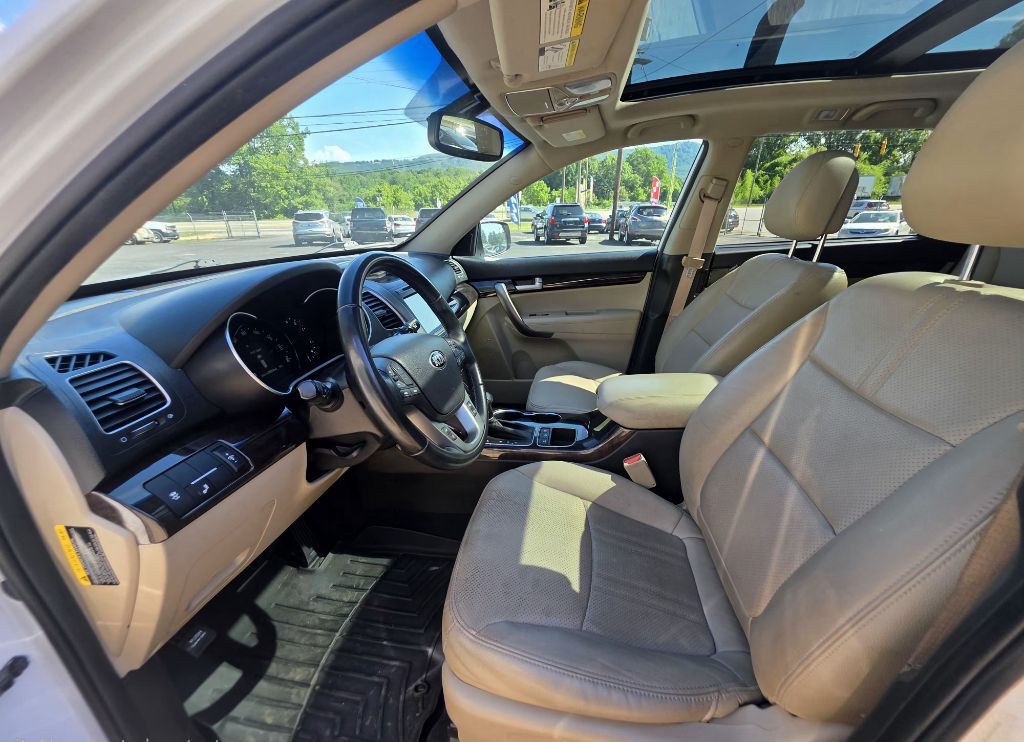 2015 Kia Sorento Image 5