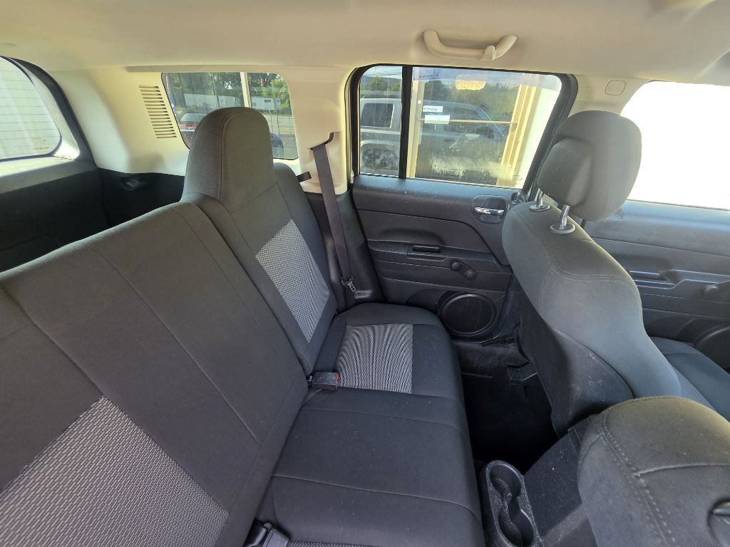 2010 Jeep Patriot Image 7
