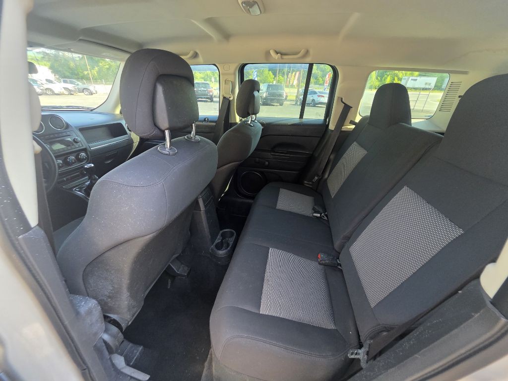 2010 Jeep Patriot Image 9