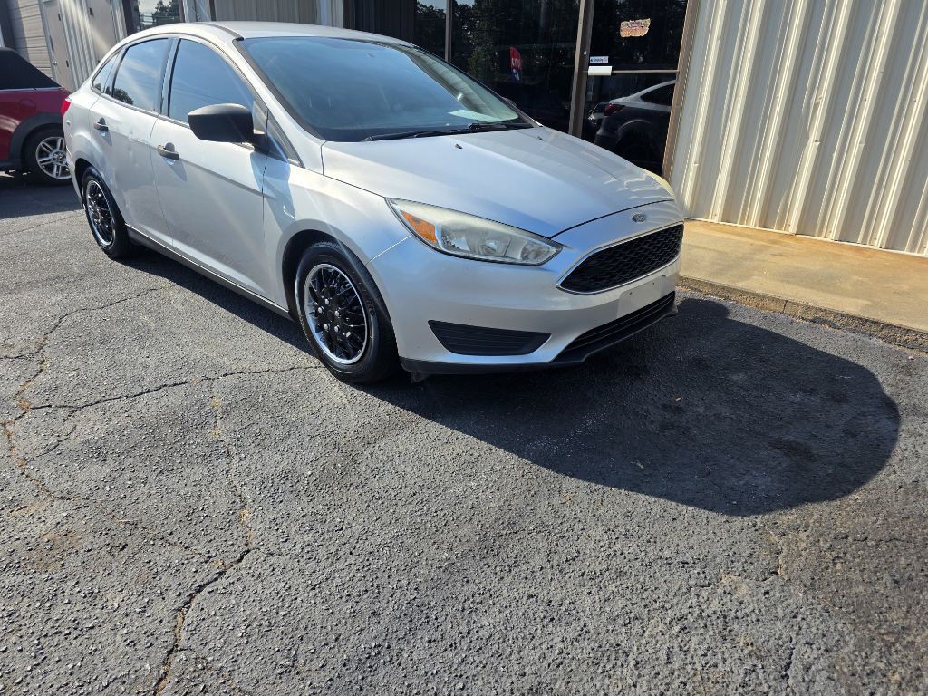 2016 Ford Focus Image 14
