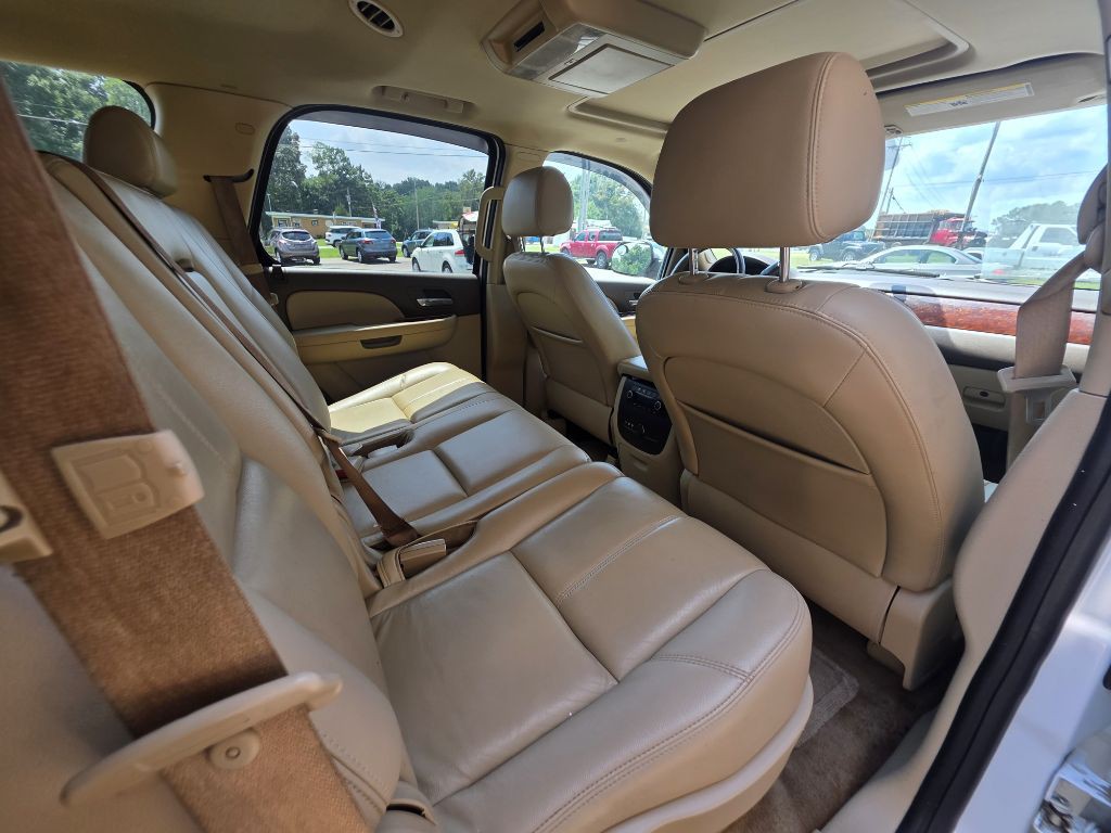 2009 GMC Yukon Image 12