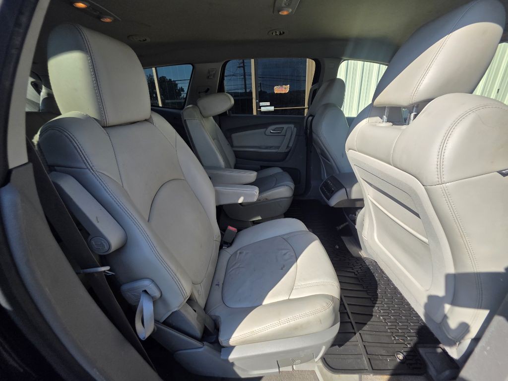 2012 Chevrolet Traverse Image 4