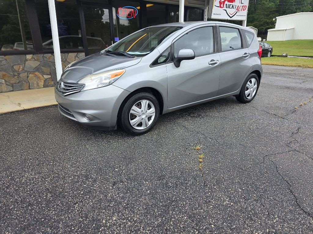 2014 Nissan Versa Image 18