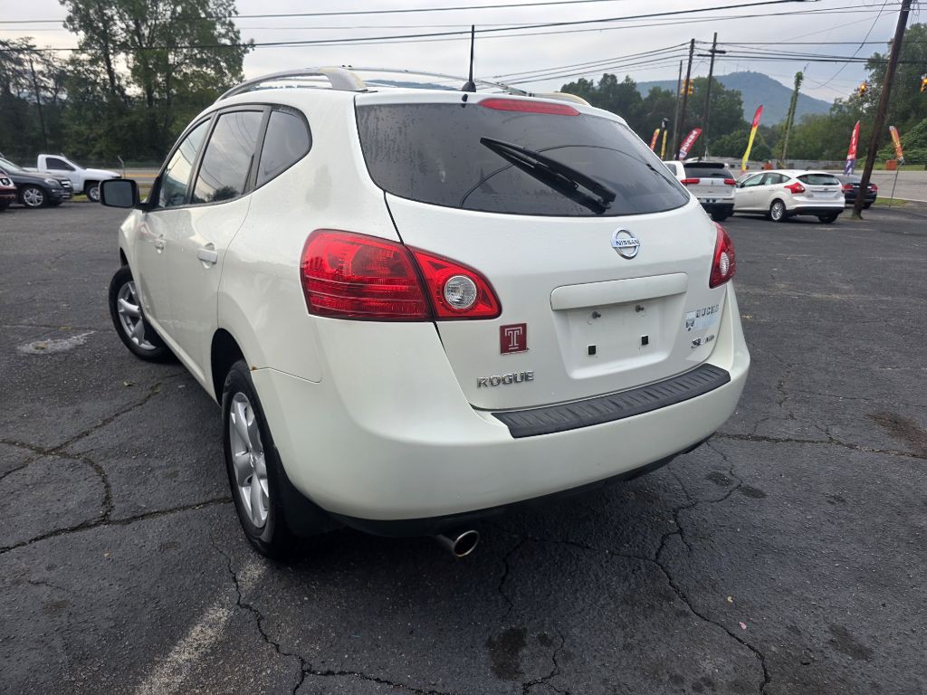 2008 Nissan Rogue Image 2