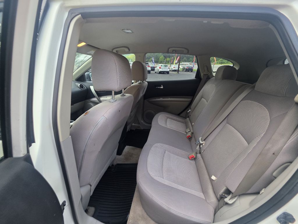 2008 Nissan Rogue Image 10