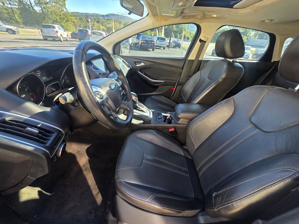 2014 Ford Focus Image 9