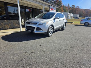 Image for 2016 Ford Escape SE ID: 7693187
