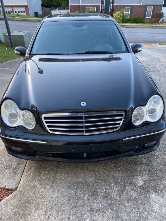 2006 Mercedes-Benz C-Class Image 3