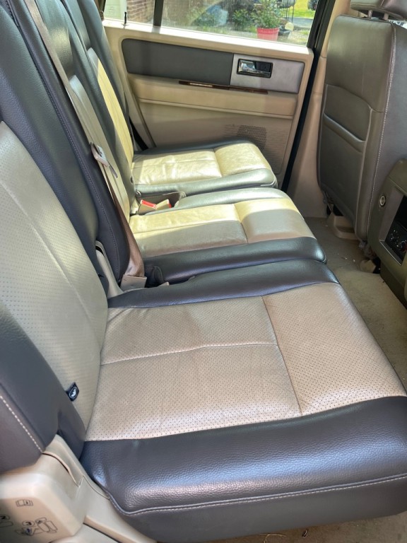 2007 Ford Expedition Image 3