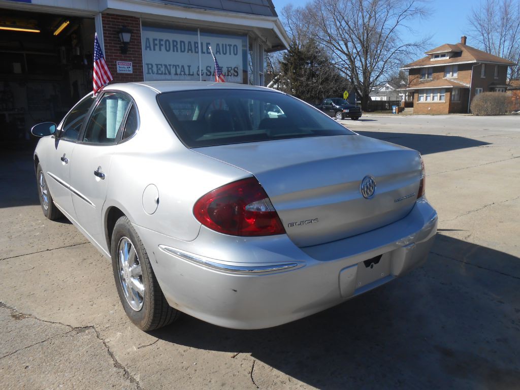 2005 Buick Lacrosse Image 3