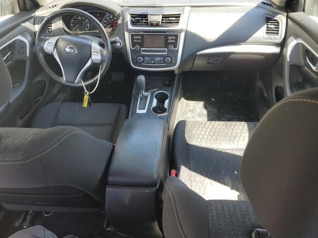2017 Nissan Altima Image 8