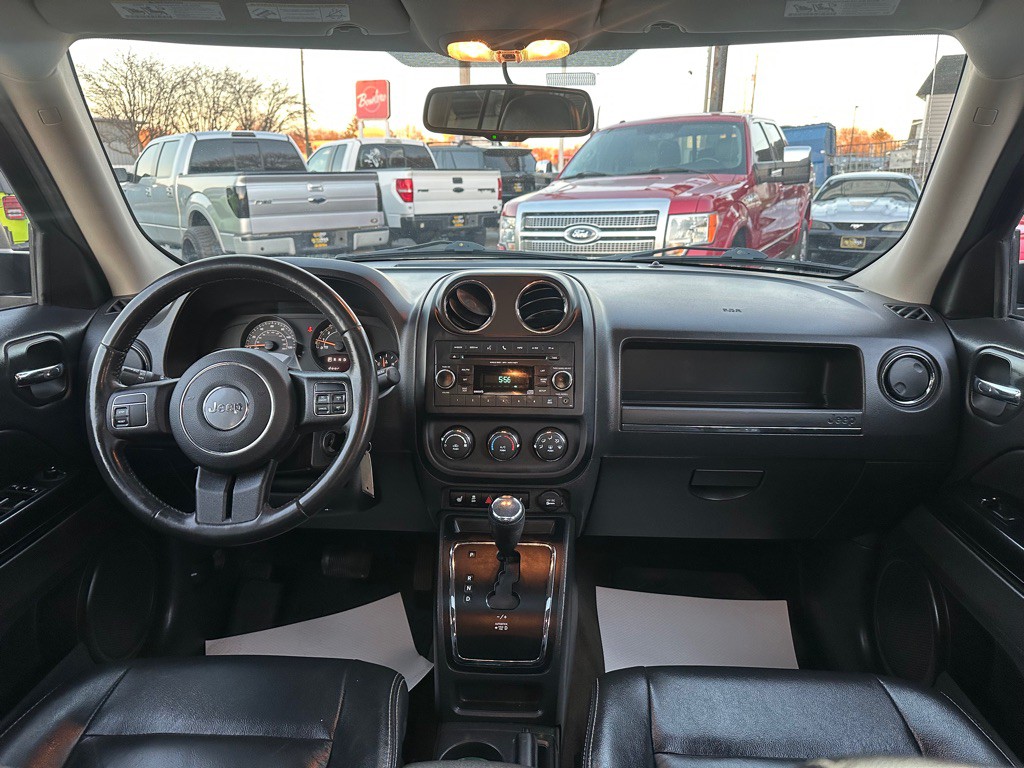 2016 Jeep Patriot Image 11