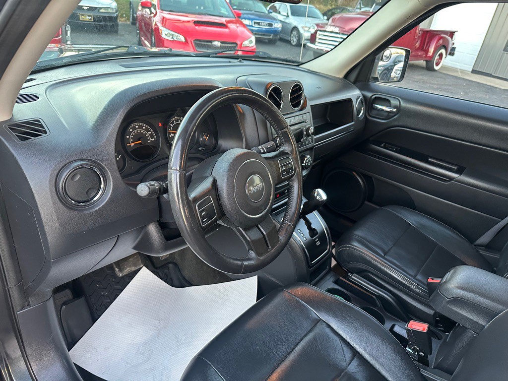 2016 Jeep Patriot Image 14
